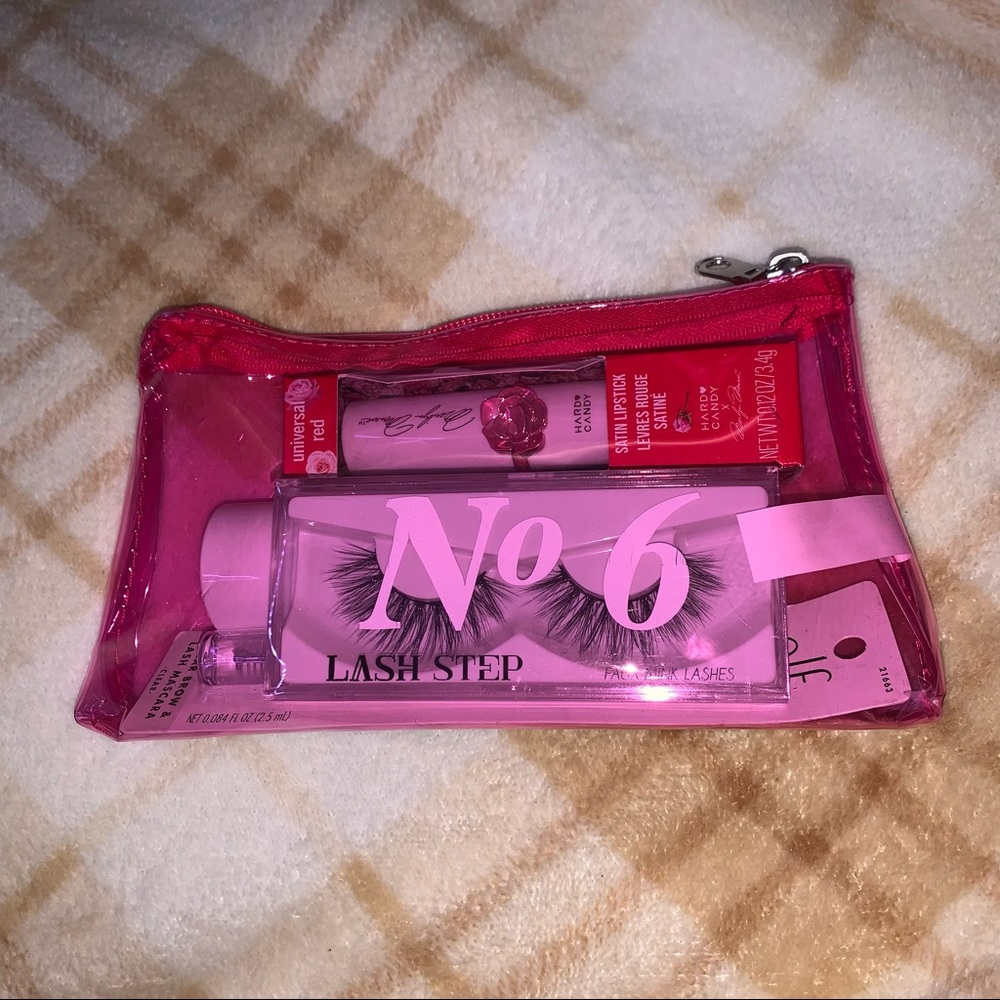 Small makeup kit!